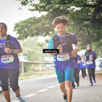 Runner Photo 8363131