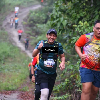 Runner Photo 8363151