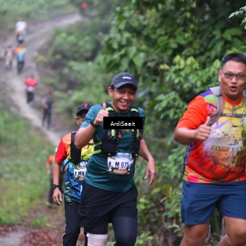 Runner Photo 8363174