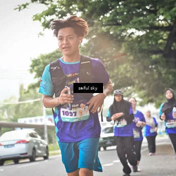 Runner Photo 8363176
