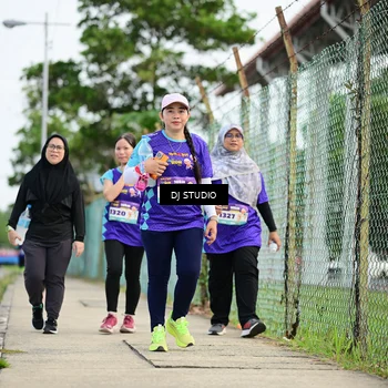 Runner Photo 8363178