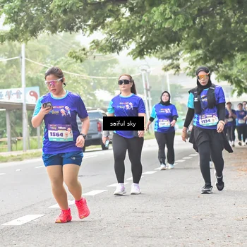 Runner Photo 8363213