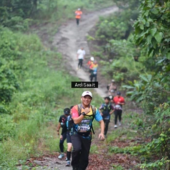 Runner Photo 8363237