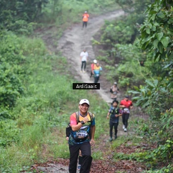 Runner Photo 8363240