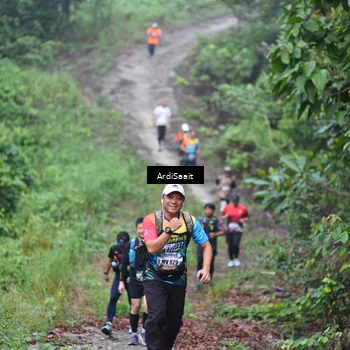 Runner Photo 8363245