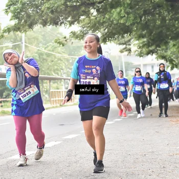 Runner Photo 8363247