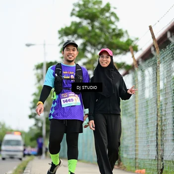 Runner Photo 8363300