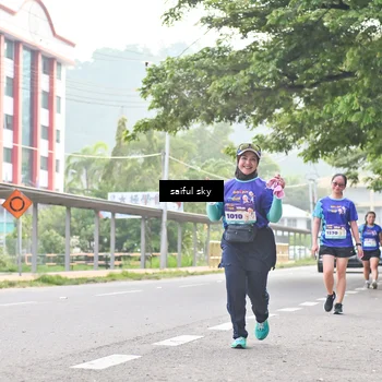 Runner Photo 8363319