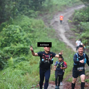 Runner Photo 8363346