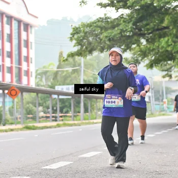 Runner Photo 8363354