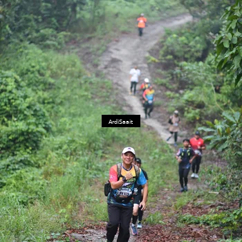 Runner Photo 8363366