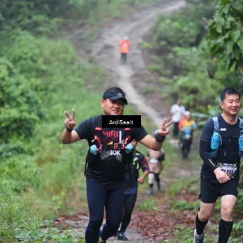 Runner Photo 8363371