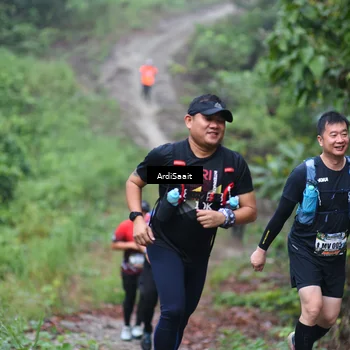 Runner Photo 8363380