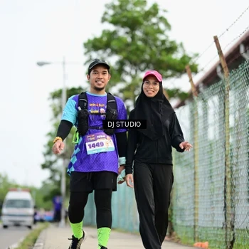 Runner Photo 8363425