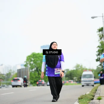 Runner Photo 8363429