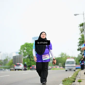 Runner Photo 8363432