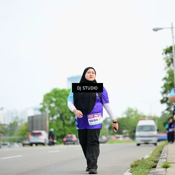 Runner Photo 8363433