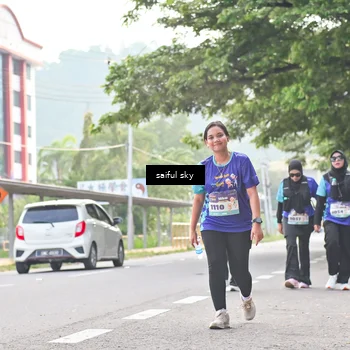 Runner Photo 8363434