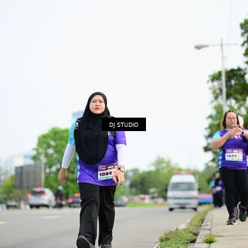 Runner Photo 8363436
