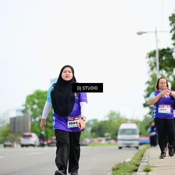 Runner Photo 8363437