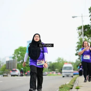 Runner Photo 8363444