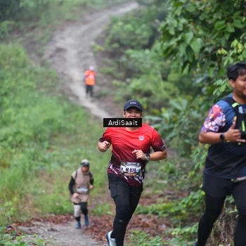 Runner Photo 8363451