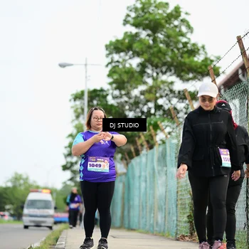 Runner Photo 8363471