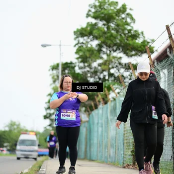 Runner Photo 8363473