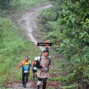 Runner Photo 8363506