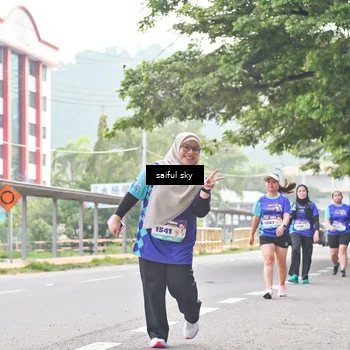 Runner Photo 8363521