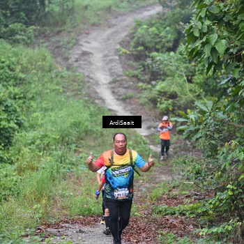 Runner Photo 8363547