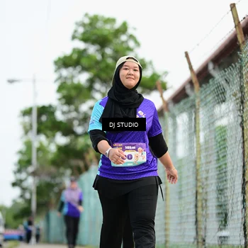Runner Photo 8363564