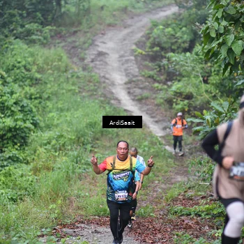 Runner Photo 8363594