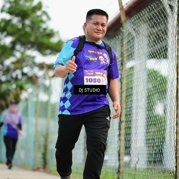 Runner Photo 8363604