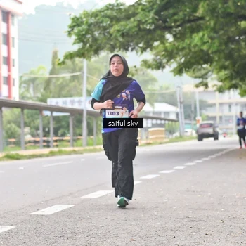 Runner Photo 8363635