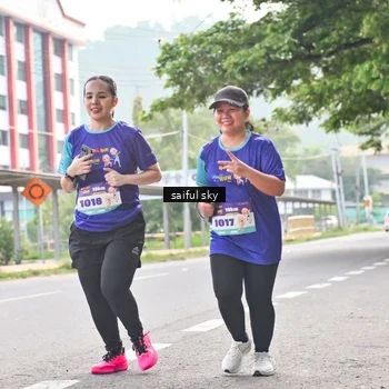 Runner Photo 8363656