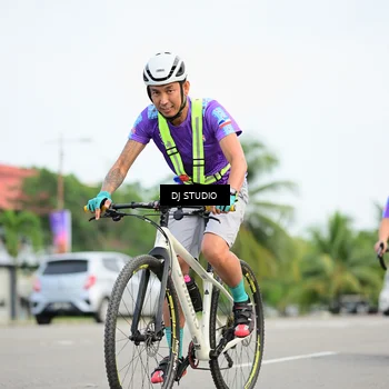 Runner Photo 8363699