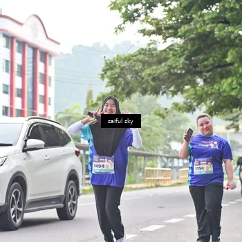 Runner Photo 8363733