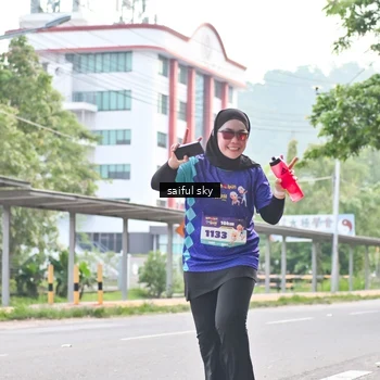Runner Photo 8363736