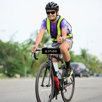 Runner Photo 8363776
