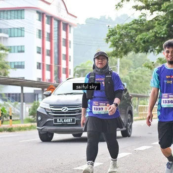Runner Photo 8363828