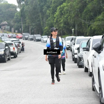Runner Photo 8363863