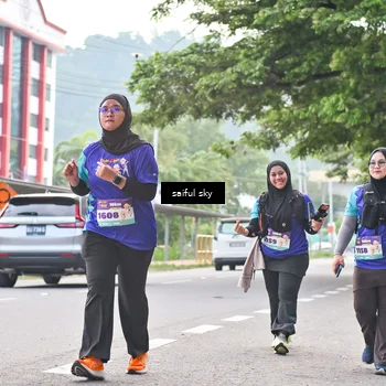 Runner Photo 8363936
