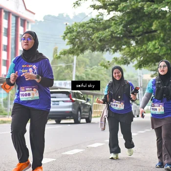Runner Photo 8363945