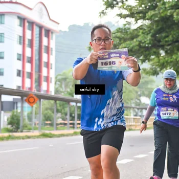 Runner Photo 8363969