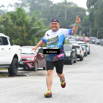 Runner Photo 8363999