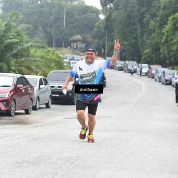 Runner Photo 8364002