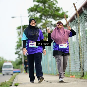 Runner Photo 8364009