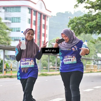 Runner Photo 8364065