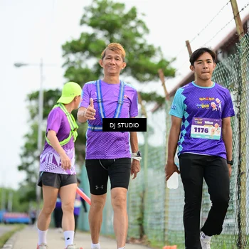 Runner Photo 8364102